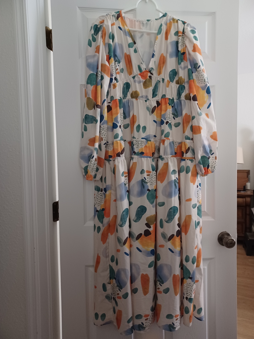 Sissyaki Wpmens Size LWhite Multi-Color Long Sleeve Tiered Dress